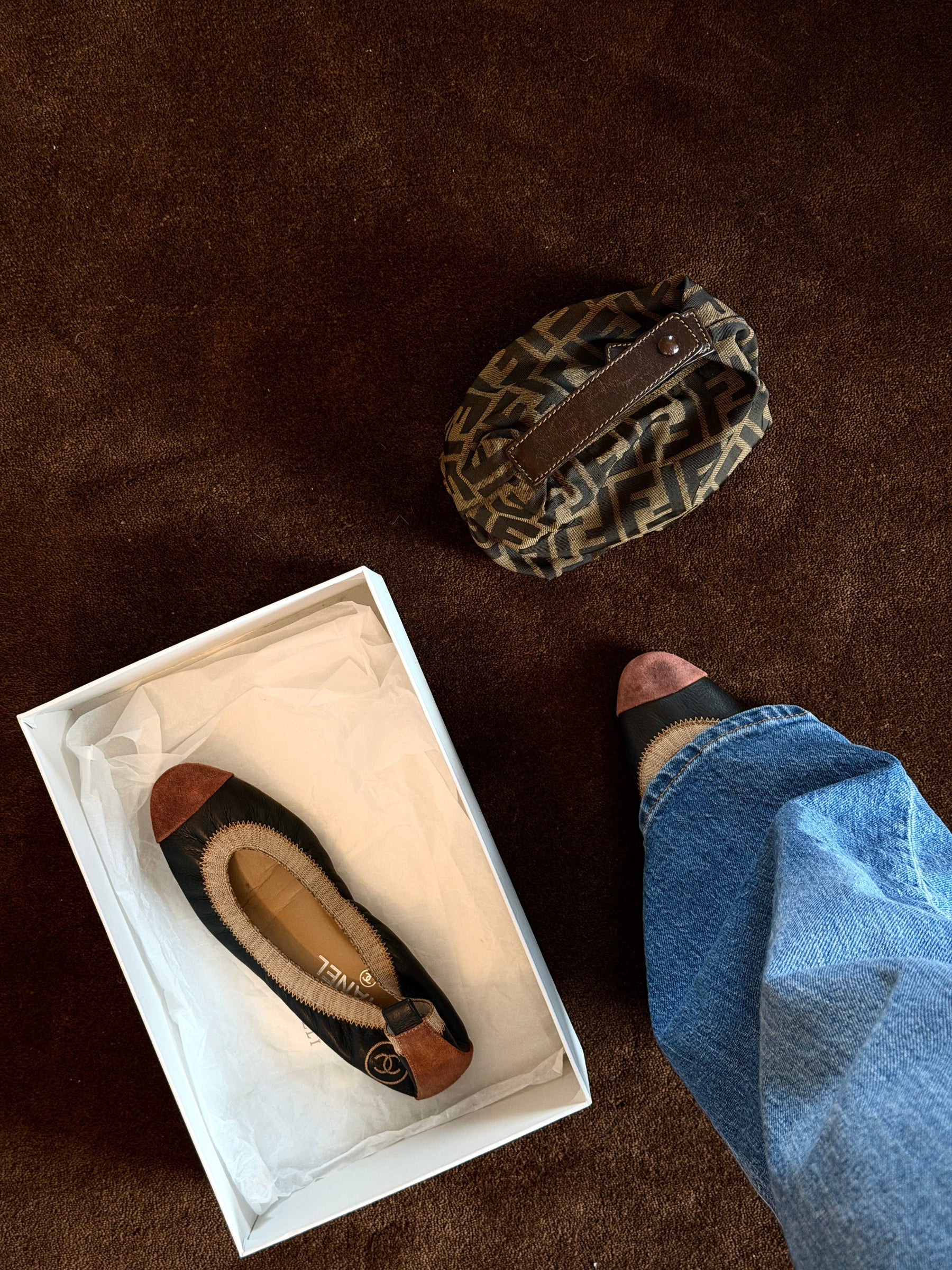 CHANEL BROWN FLATS, 36