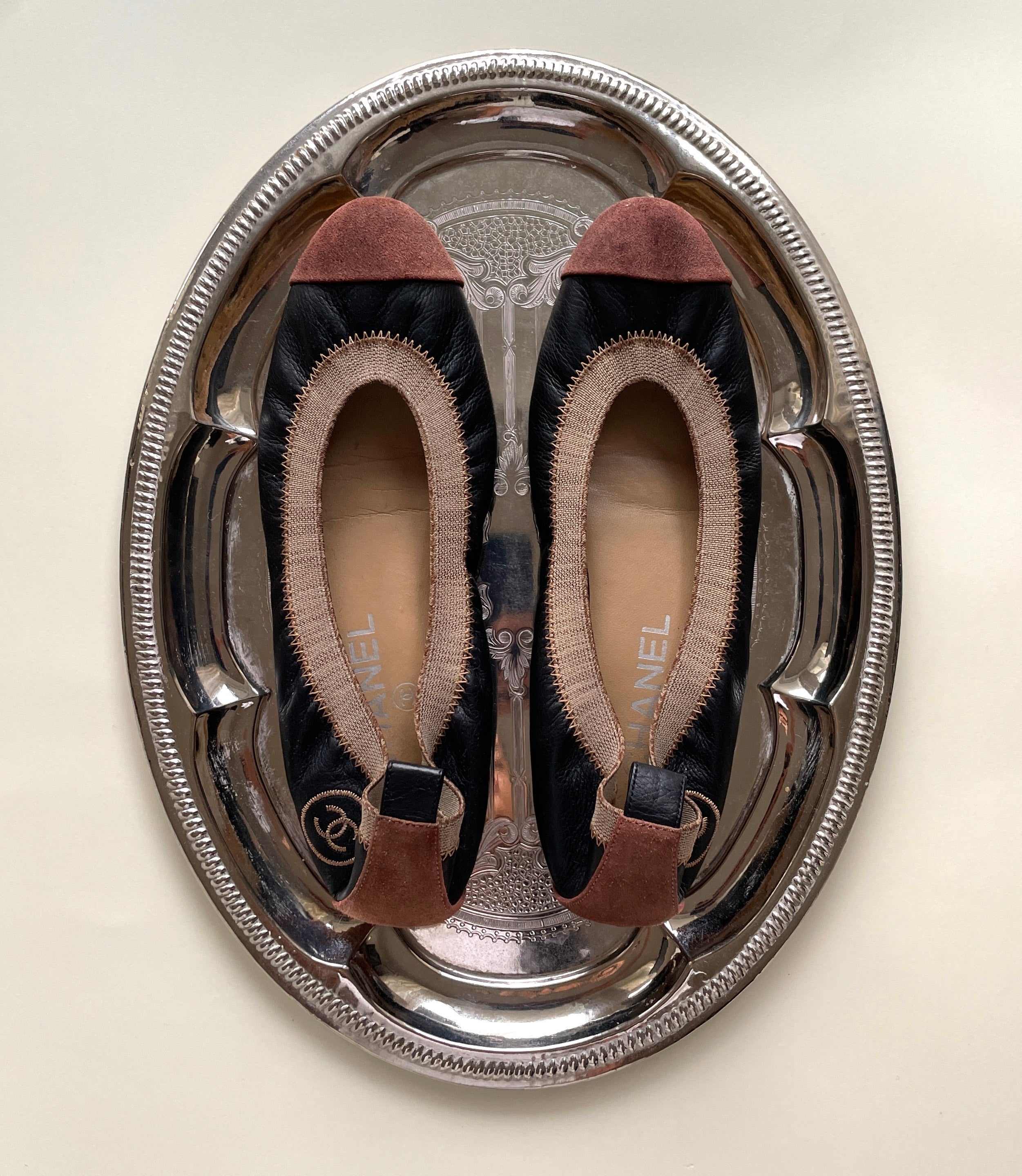 CHANEL BROWN FLATS, 36